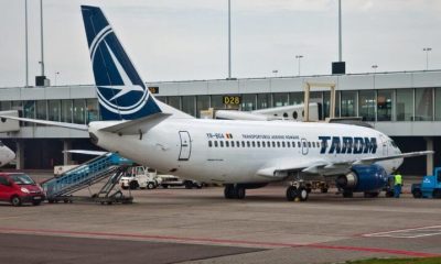 Zboruri TAROM Tel Aviv – aeronavă Boeing 737 TAROM pe platformă aeroportuară