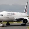 Avion Air France Boeing 777 la Paris CDG. Compania a dublat suprataxe combustibil pe zboruri intercontinentale în 2026