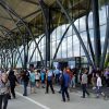 Aeroport Brașov record pasageri în aprilie 2026 - intrarea în terminalul Brașov-Ghimbav
