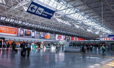 terminalul Aeroportului Fiumicino din Roma, unul dintre principalele aeroporturi Roma Fiumicino Ciampino